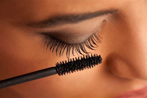 short lashes mascara